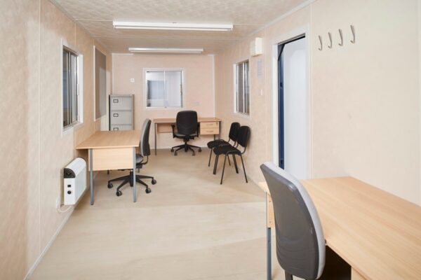 24x9_Office-960×640-1-600×400