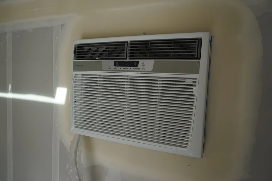 18_000_BTU_AC_Inside